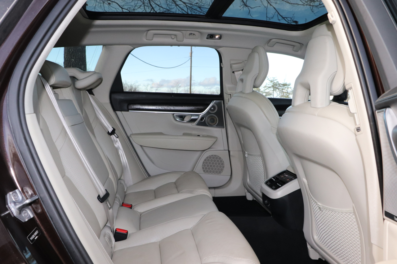 Volvo V90 Cross Country T6 AWD 2017