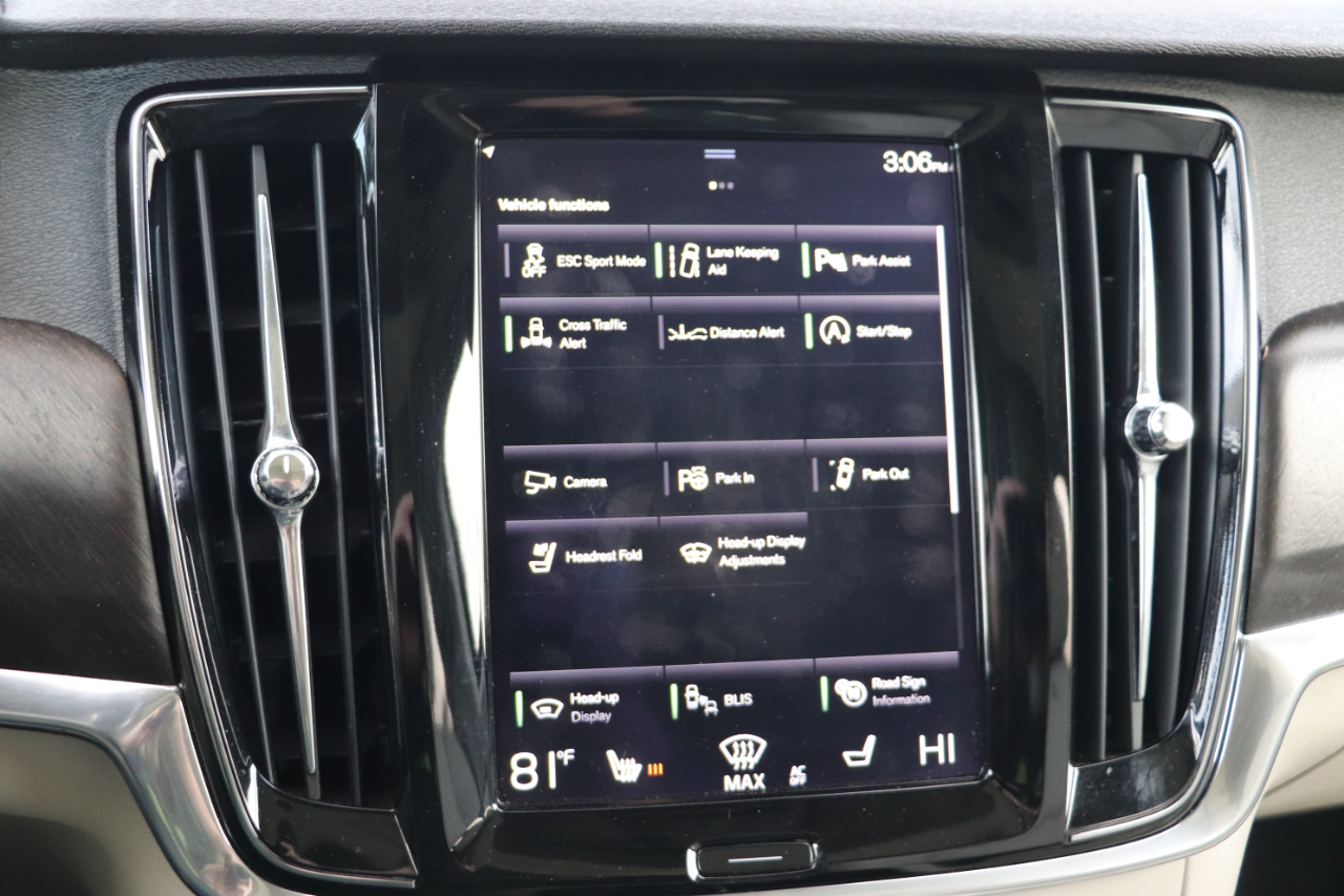 Volvo V90 Cross Country T6 AWD 2017