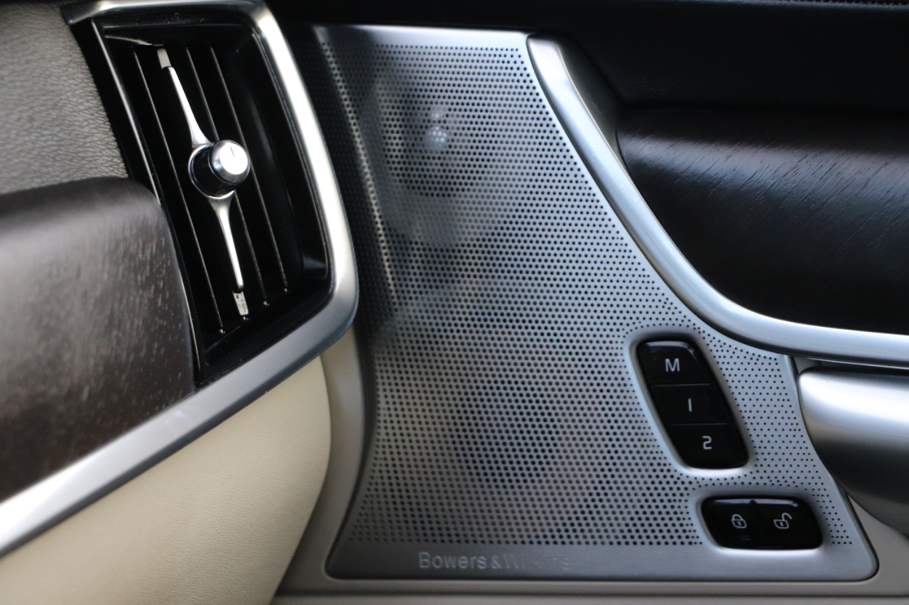 Volvo V90 Cross Country T6 AWD 2017