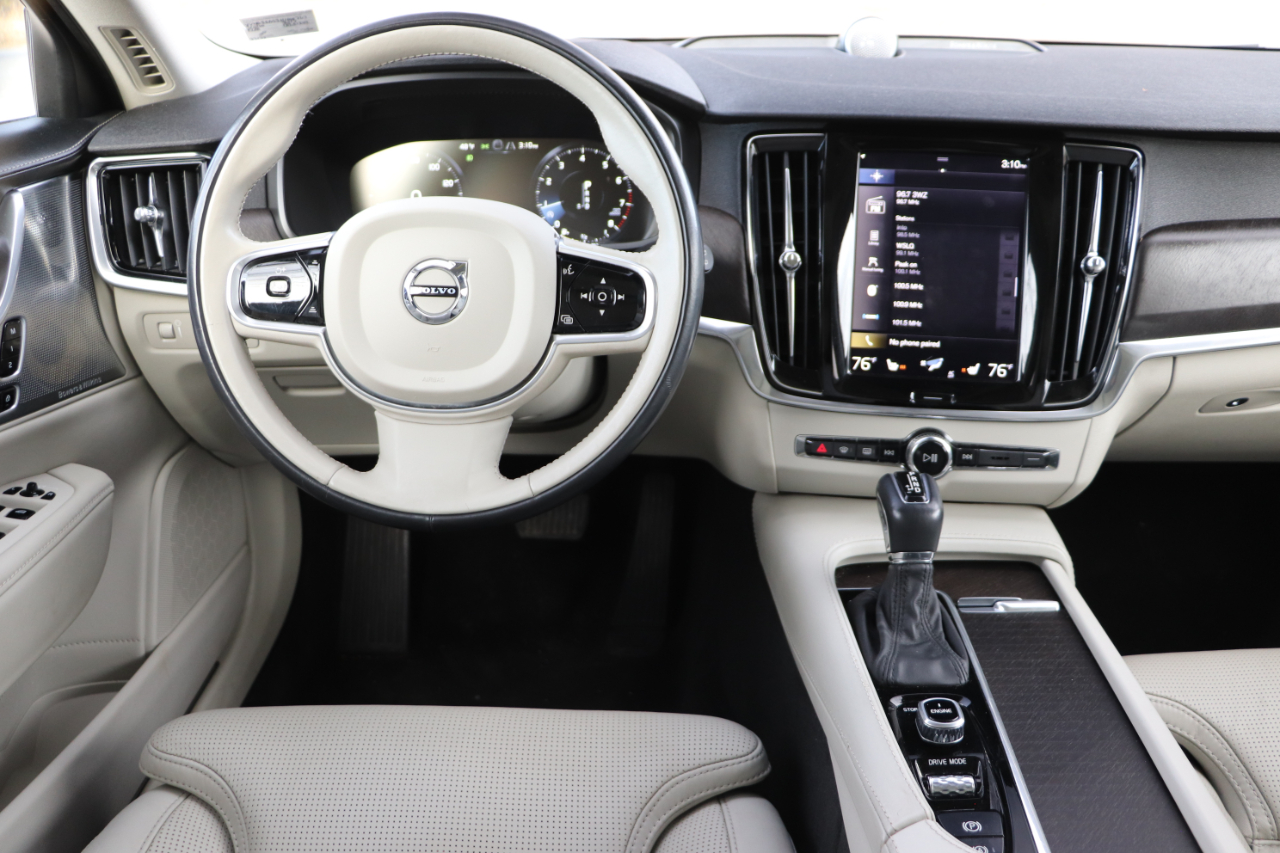 Volvo V90 Cross Country T6 AWD 2017