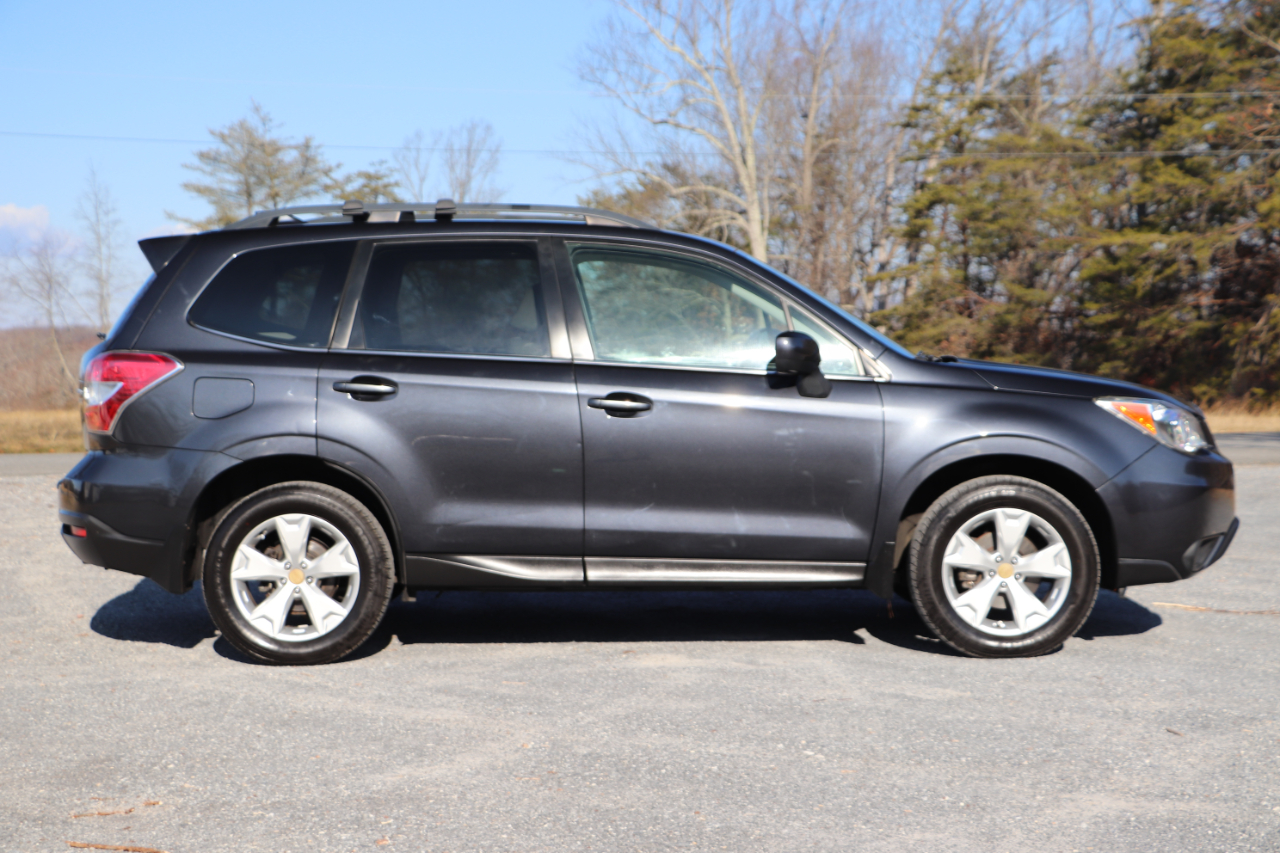 Subaru Forester 2.5i Limited 2016