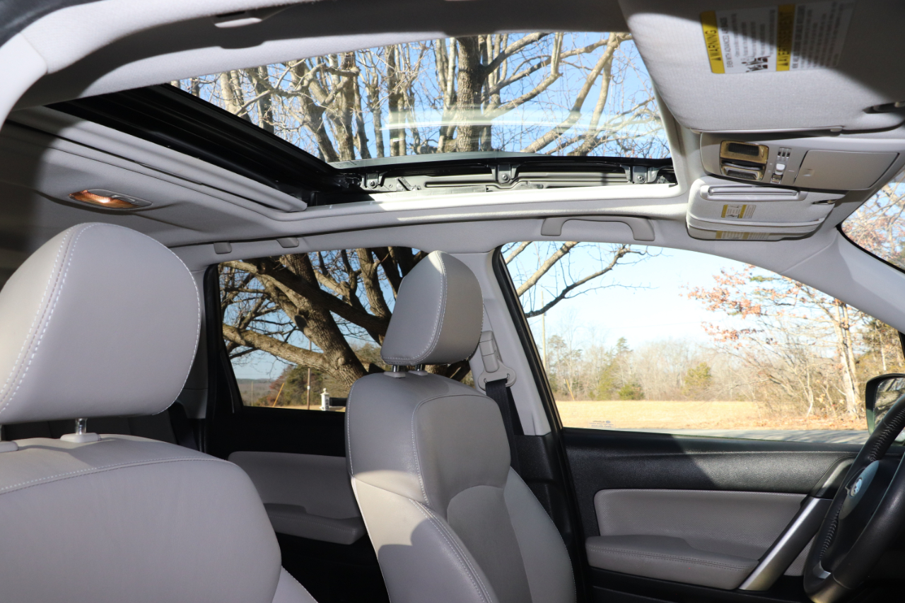 Subaru Forester 2.5i Limited 2016