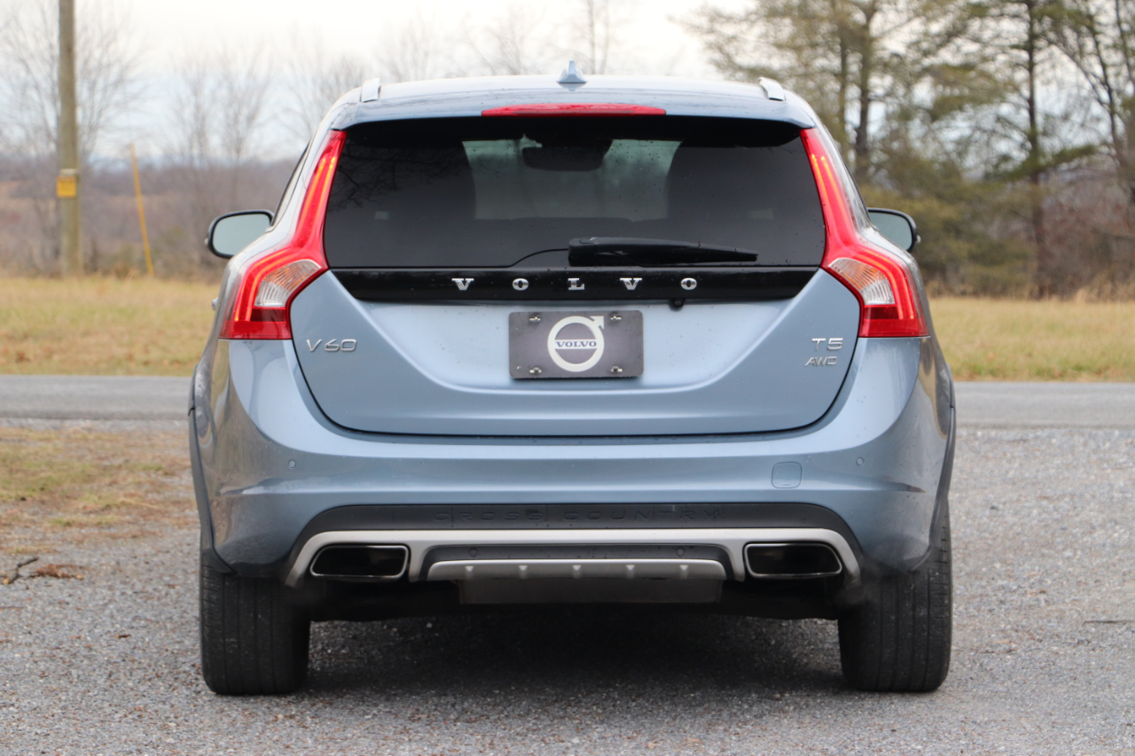 Volvo V60 Cross Country T5 AWD 2017