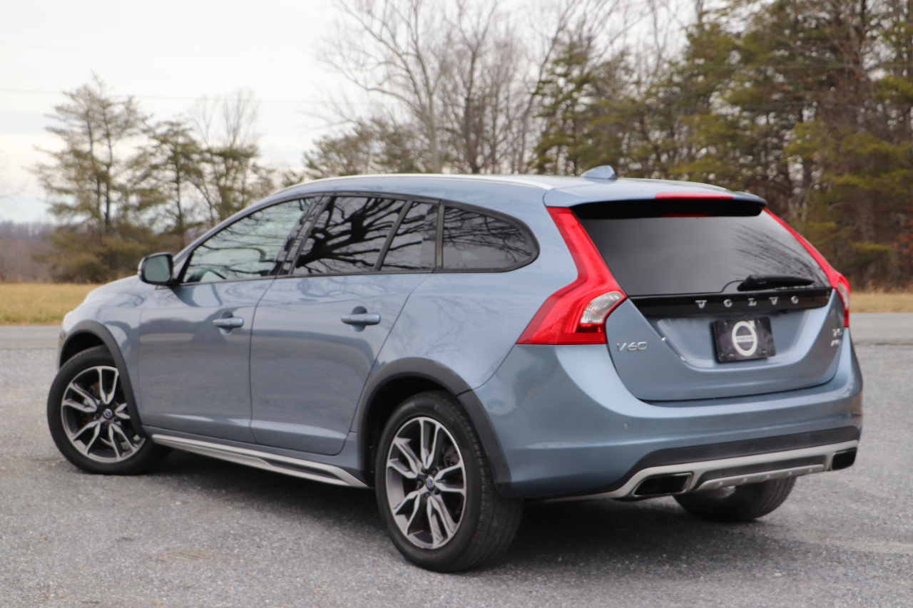 Volvo V60 Cross Country T5 AWD 2017