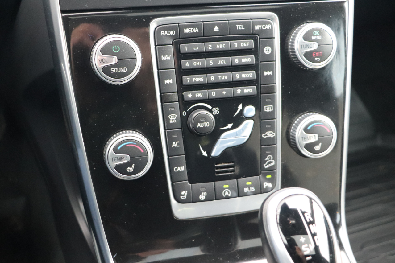 Volvo V60 Cross Country T5 AWD 2017