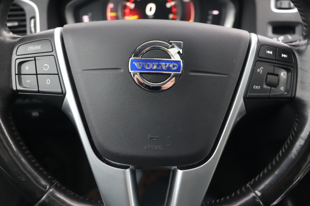 Volvo V60 Cross Country T5 AWD 2017