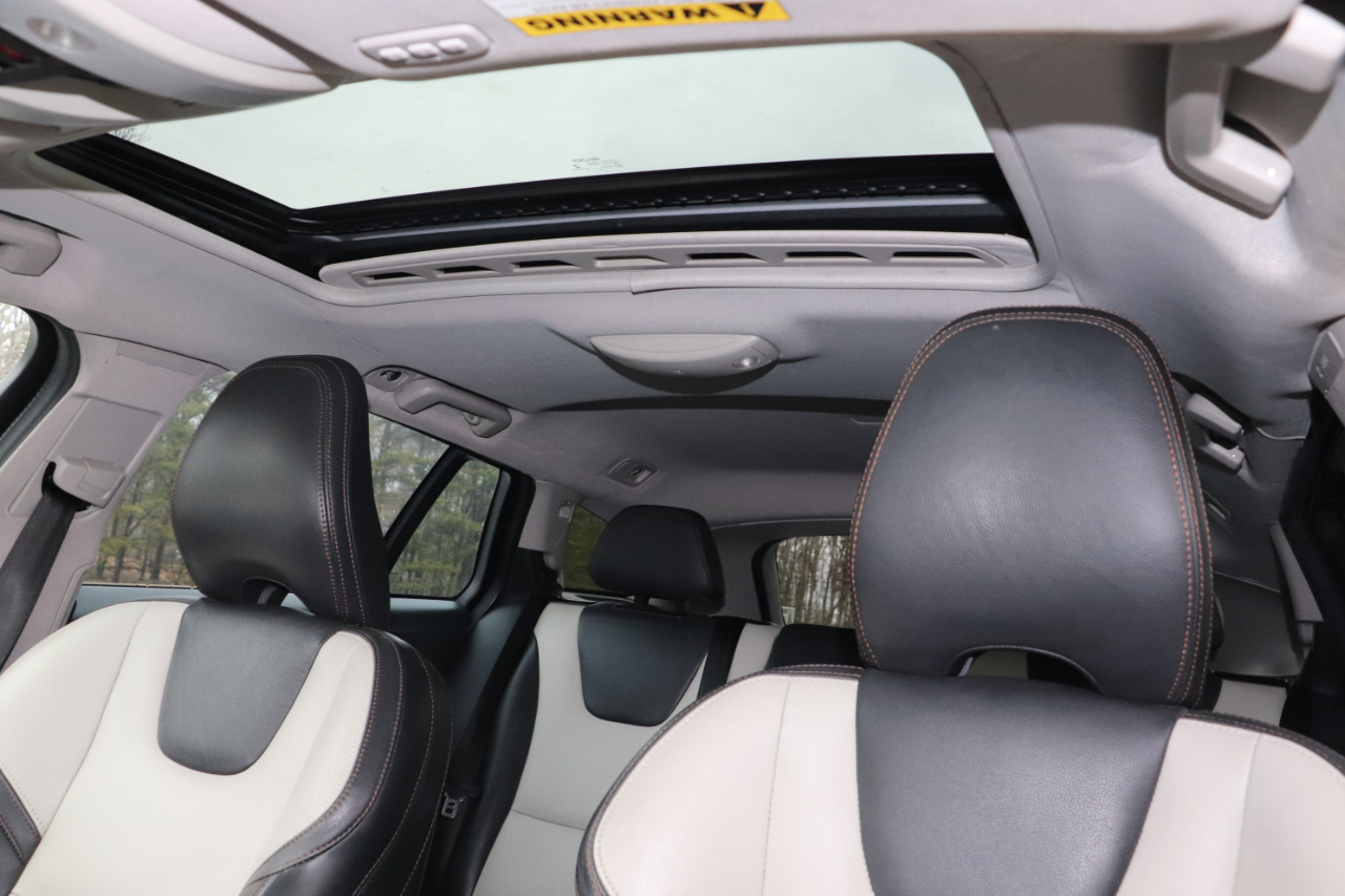 Volvo V60 Cross Country T5 AWD 2017