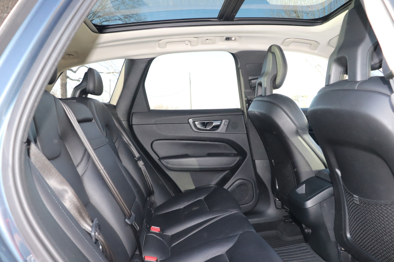 Volvo XC60 T6 Momentum AWD 2018