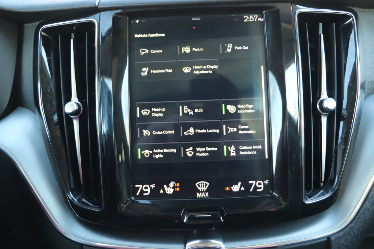 Volvo XC60 T6 Momentum AWD 2018