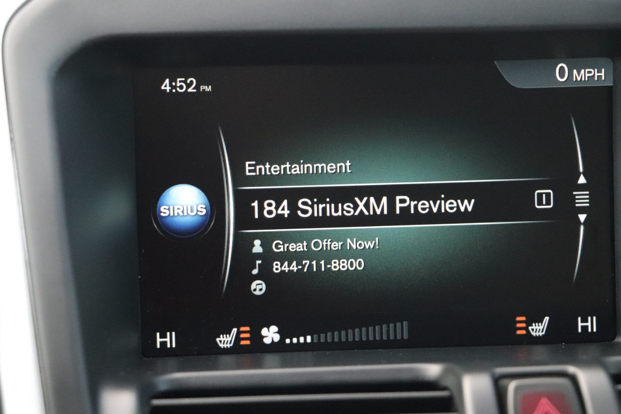 Volvo XC60 T6 4D SUV AWD 2015