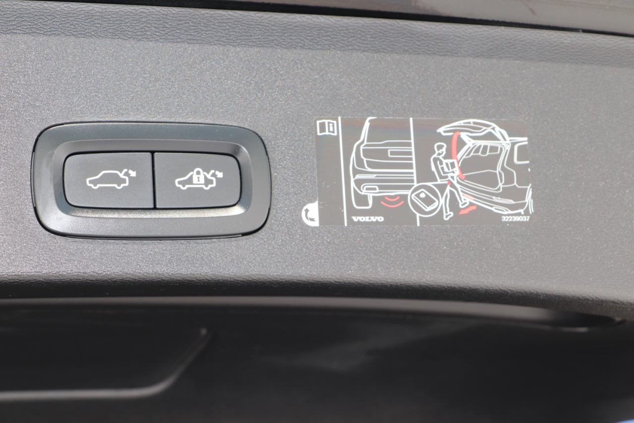 Volvo XC40 T4 Momentum 2020