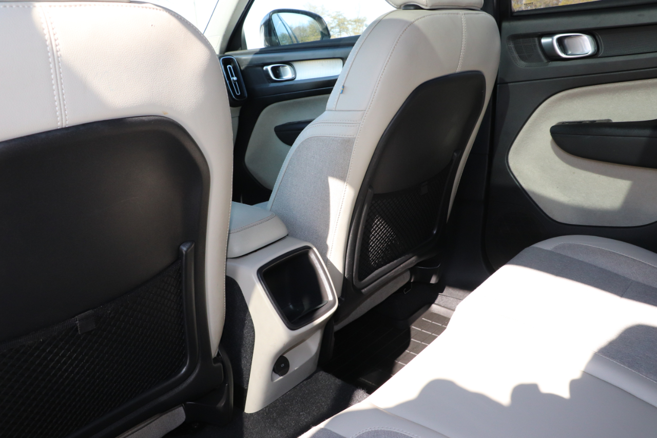 Volvo XC40 T4 Momentum 2020