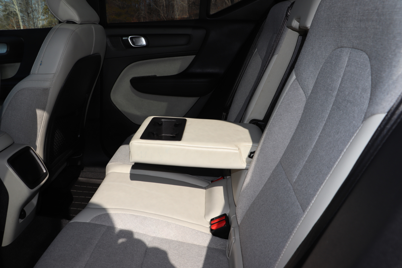 Volvo XC40 T4 Momentum 2020