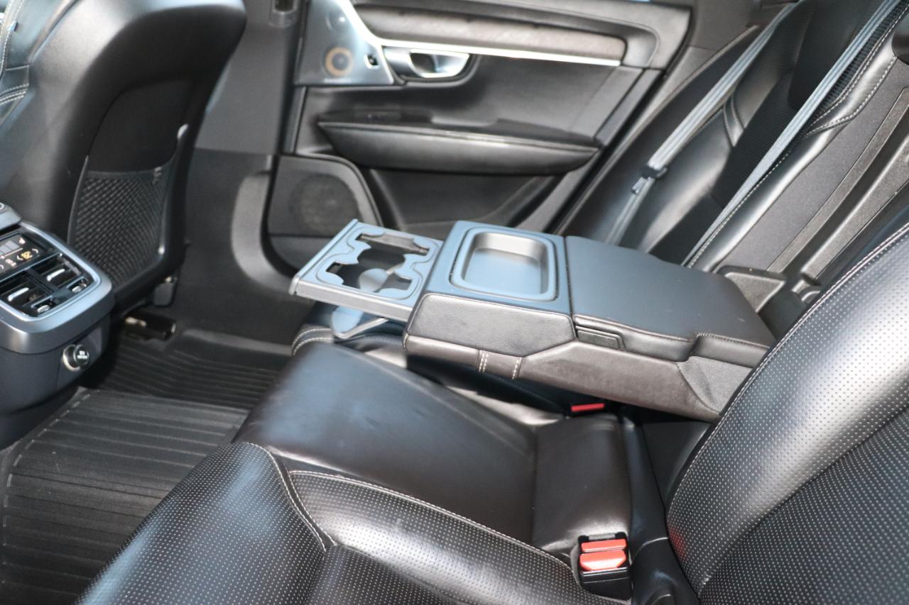 Volvo V90 Cross Country T6 AWD 2017