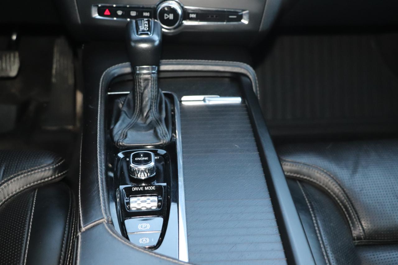 Volvo V90 Cross Country T6 AWD 2017