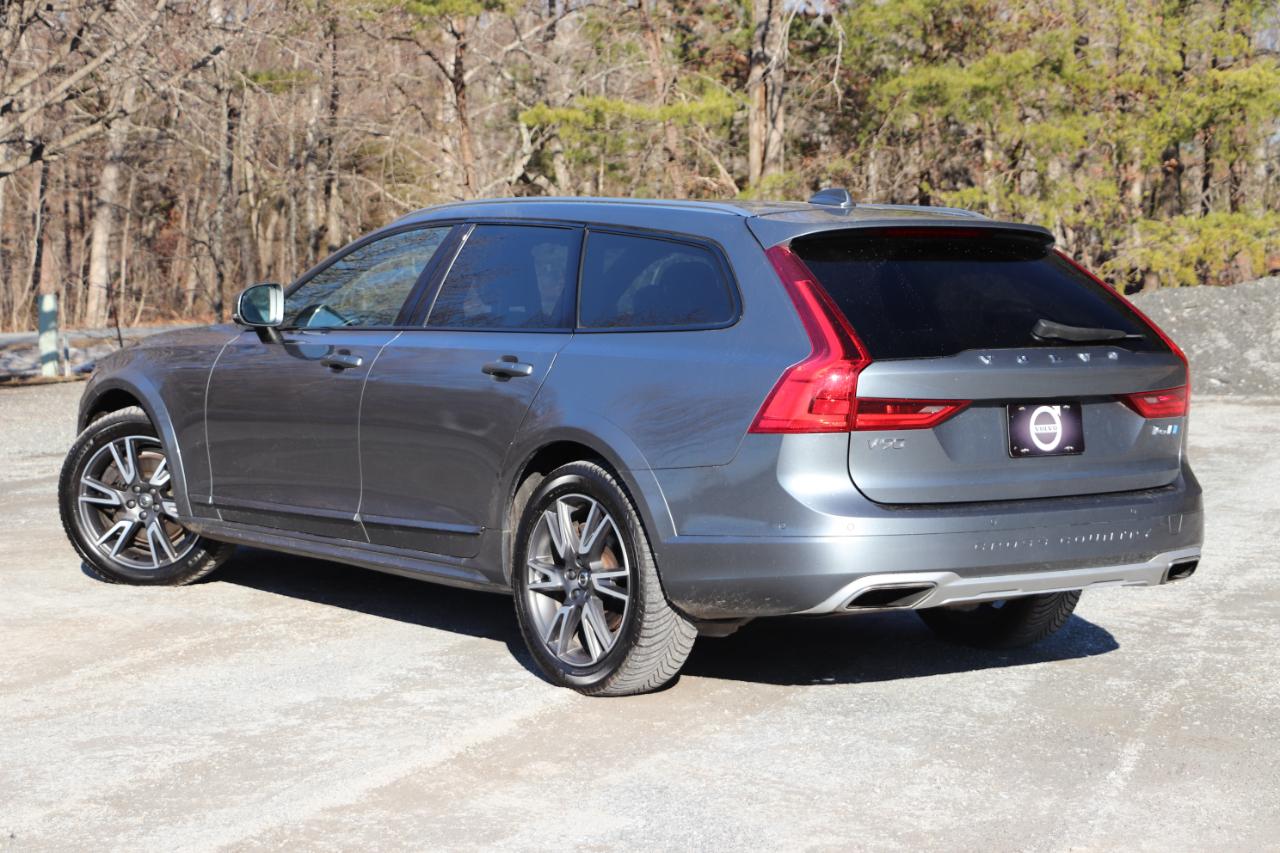 Volvo V90 Cross Country T6 AWD 2017