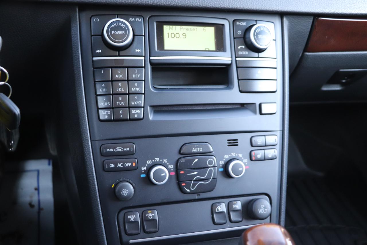 Volvo XC90 AWD 4dr Platinum 2013