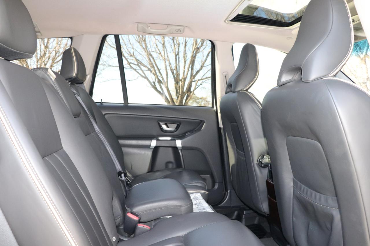 Volvo XC90 AWD 4dr Platinum 2013