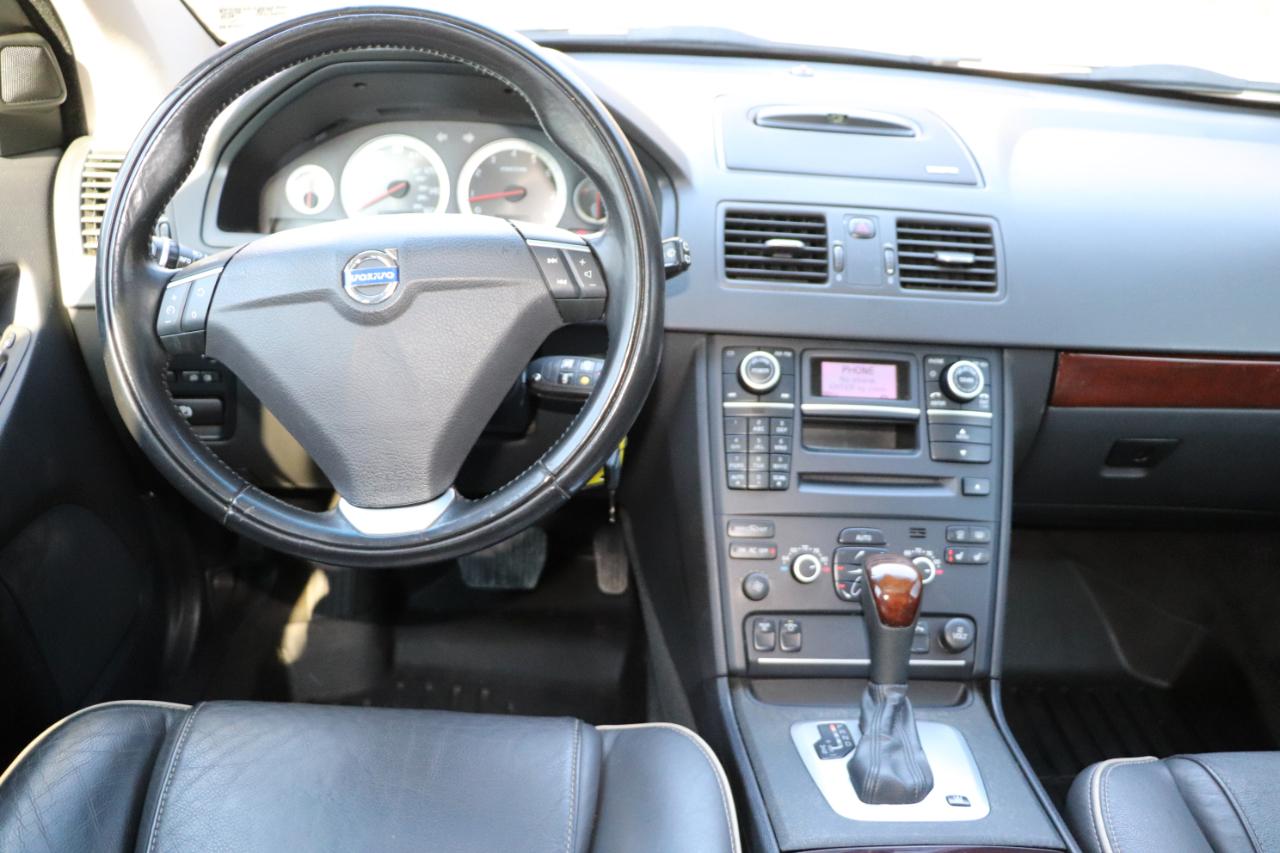 Volvo XC90 AWD 4dr Platinum 2013