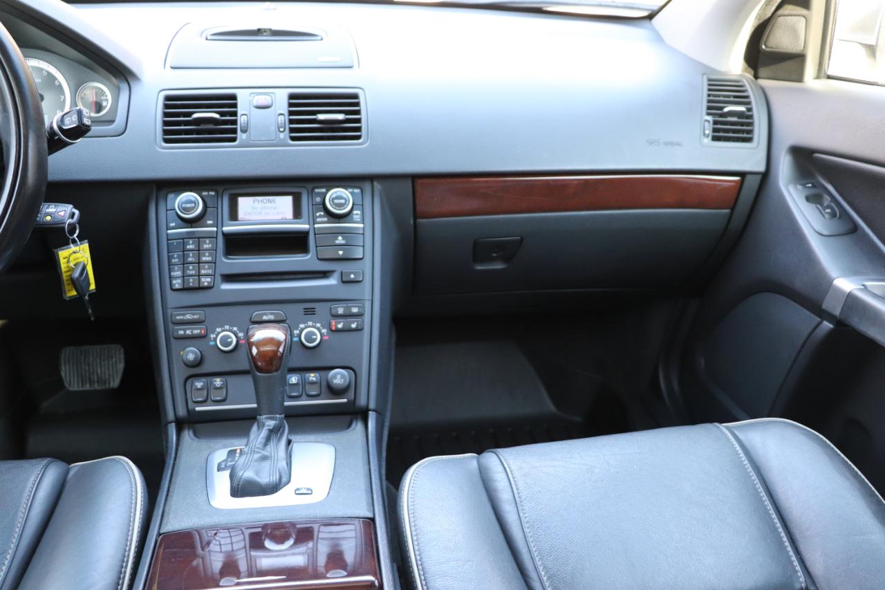 Volvo XC90 AWD 4dr Platinum 2013