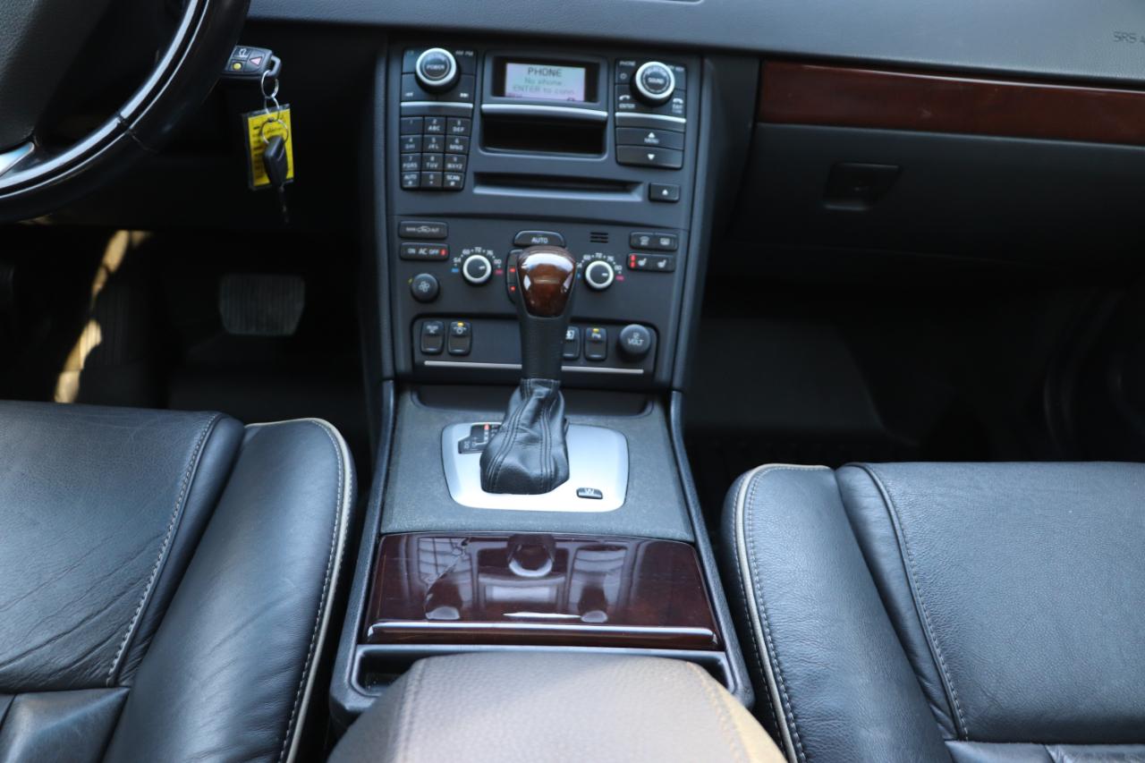 Volvo XC90 AWD 4dr Platinum 2013