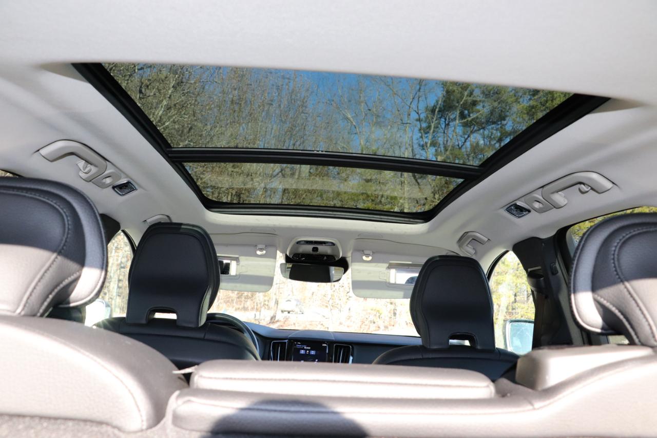 Volvo XC60 T5 AWD Momentum 2021