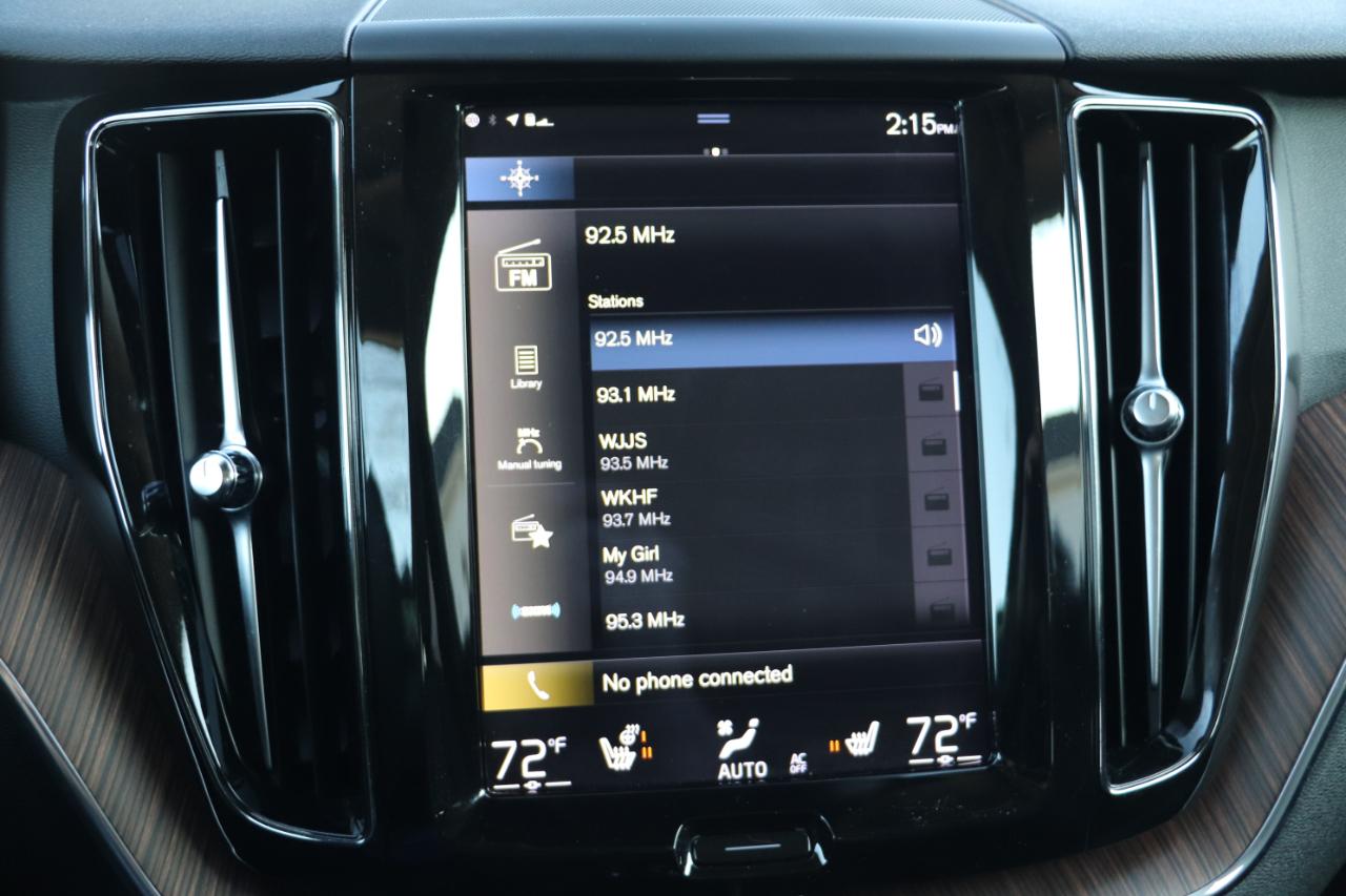 Volvo XC60 T5 AWD Momentum 2021