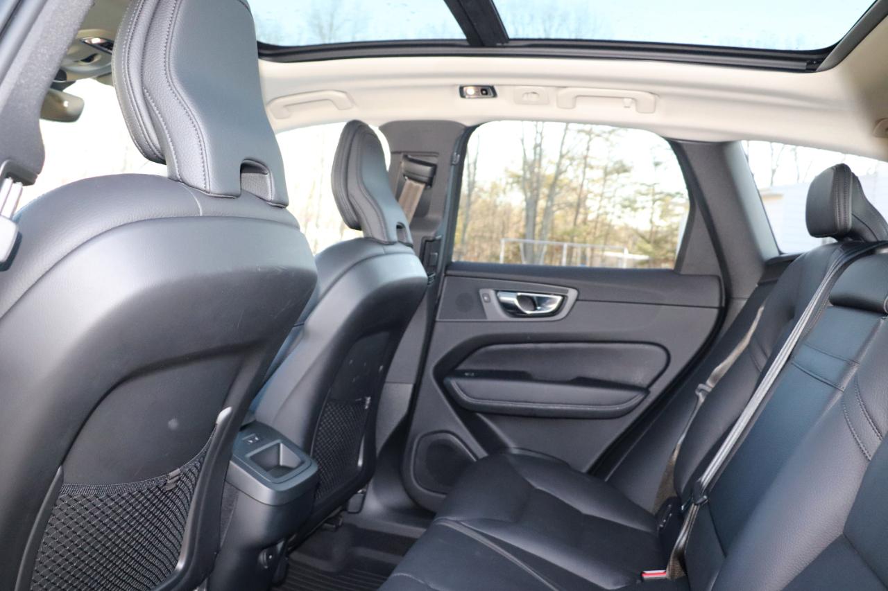 Volvo XC60 T5 AWD Momentum 2021