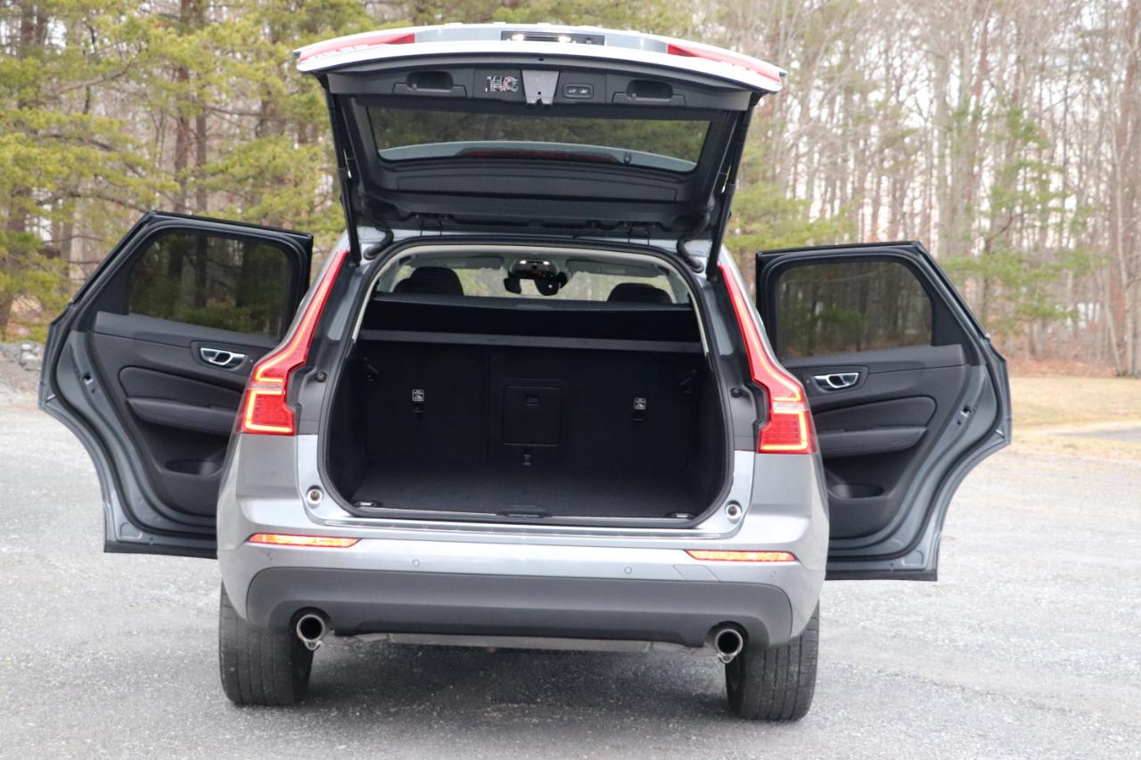 Volvo XC60 T5 AWD Momentum 2021