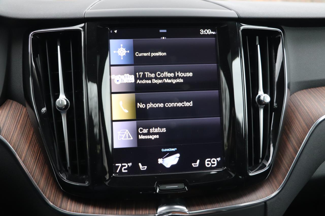 Volvo XC60 T5 AWD Momentum 2021