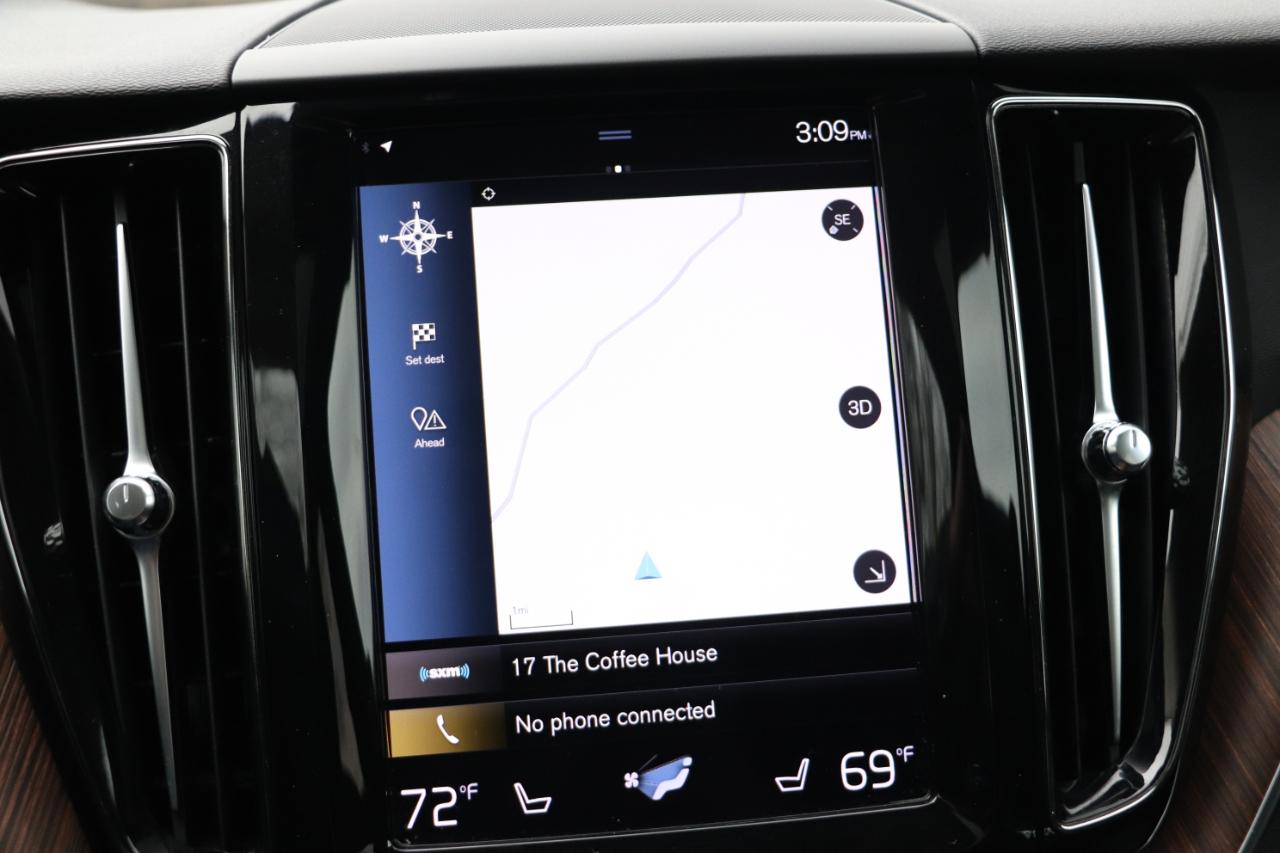 Volvo XC60 T5 AWD Momentum 2021