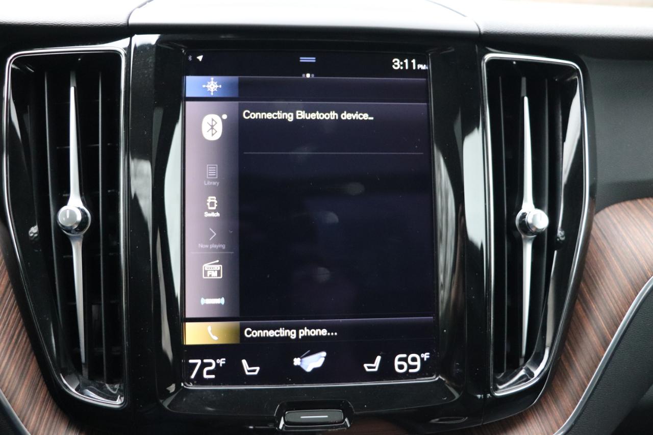 Volvo XC60 T5 AWD Momentum 2021