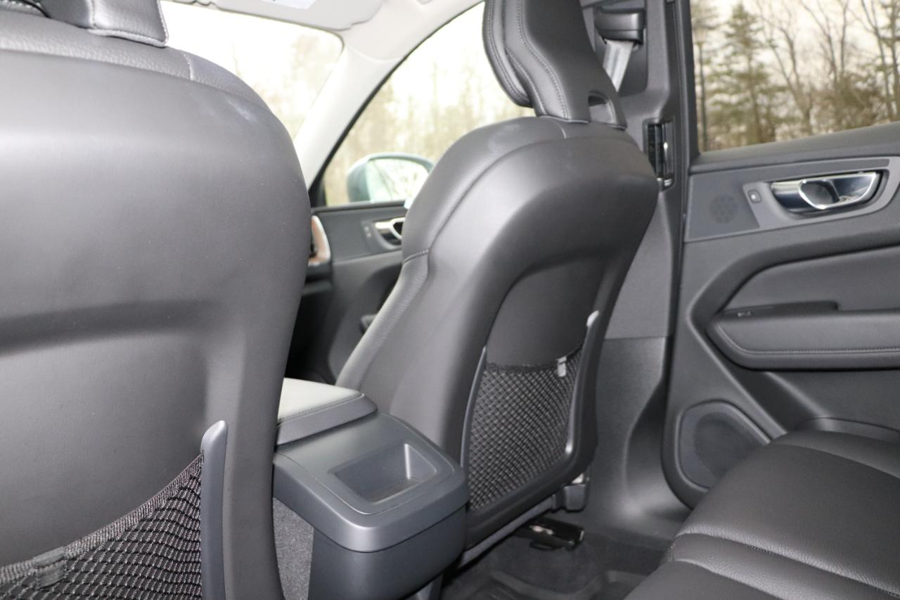 Volvo XC60 T5 AWD Momentum 2021