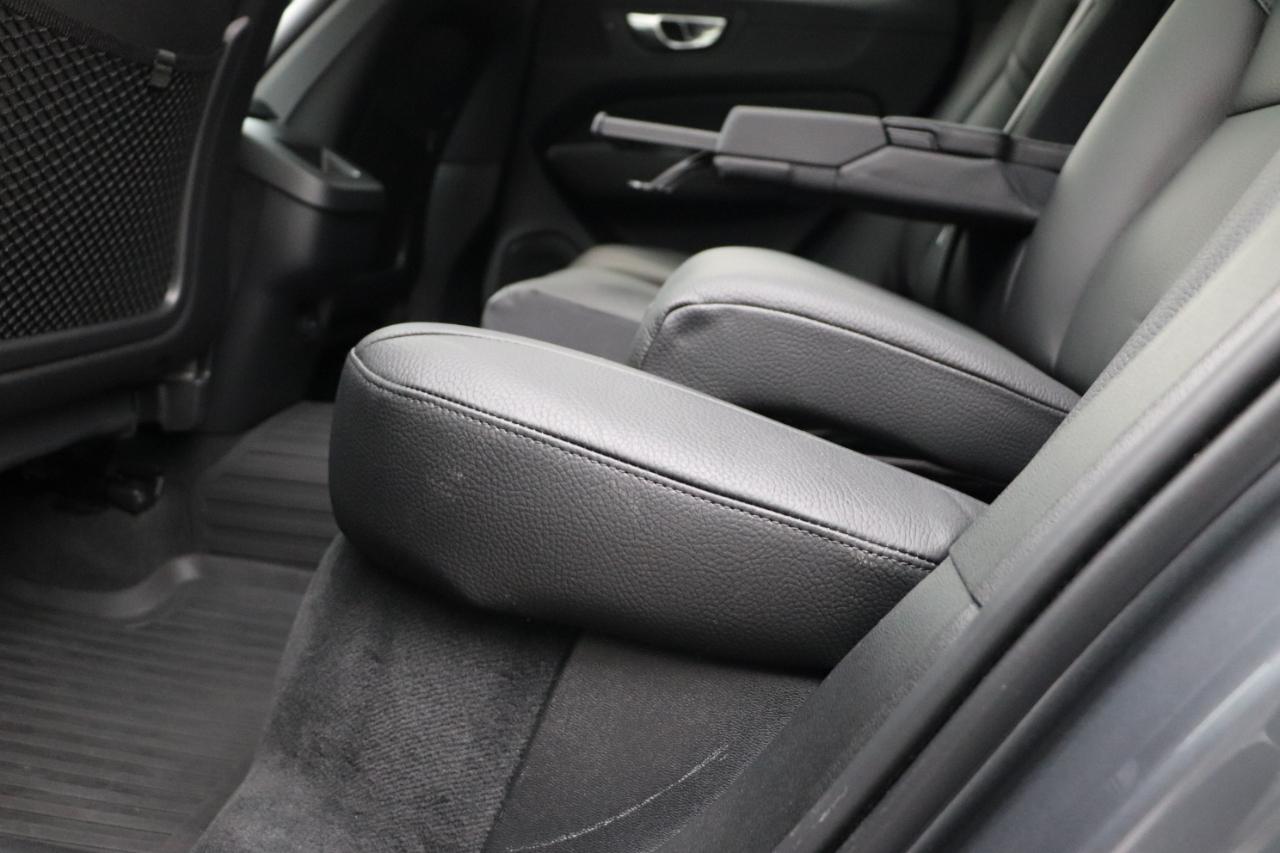 Volvo XC60 T5 AWD Momentum 2021