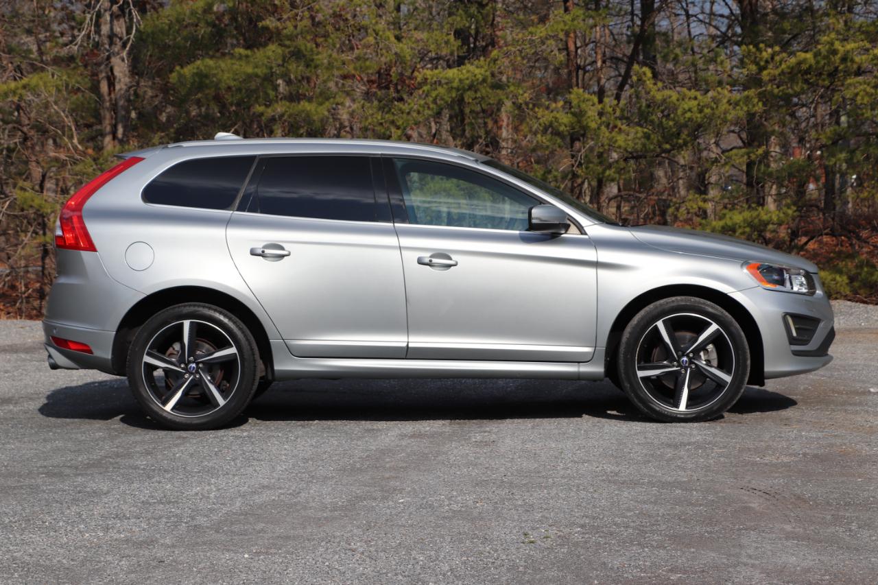 Volvo XC60 2015.5 AWD 4dr T6 R-Design 2015