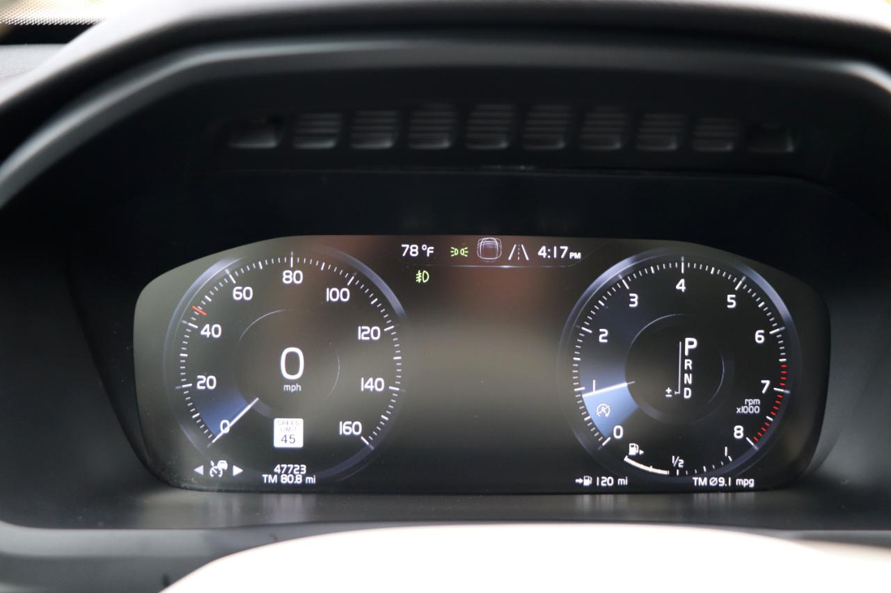 Volvo XC90 T6 AWD Momentum 2019