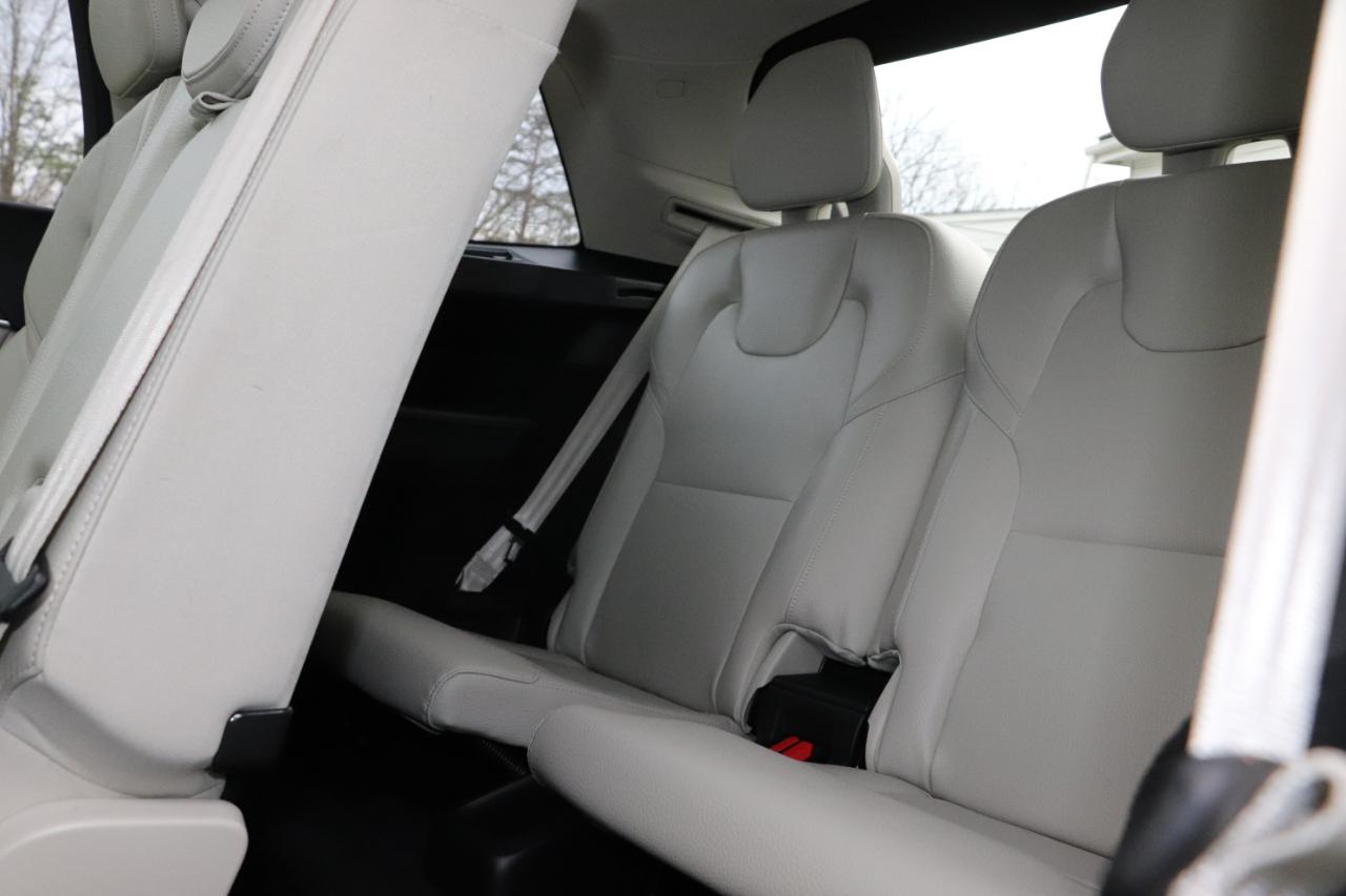 Volvo XC90 T6 AWD Momentum 2019