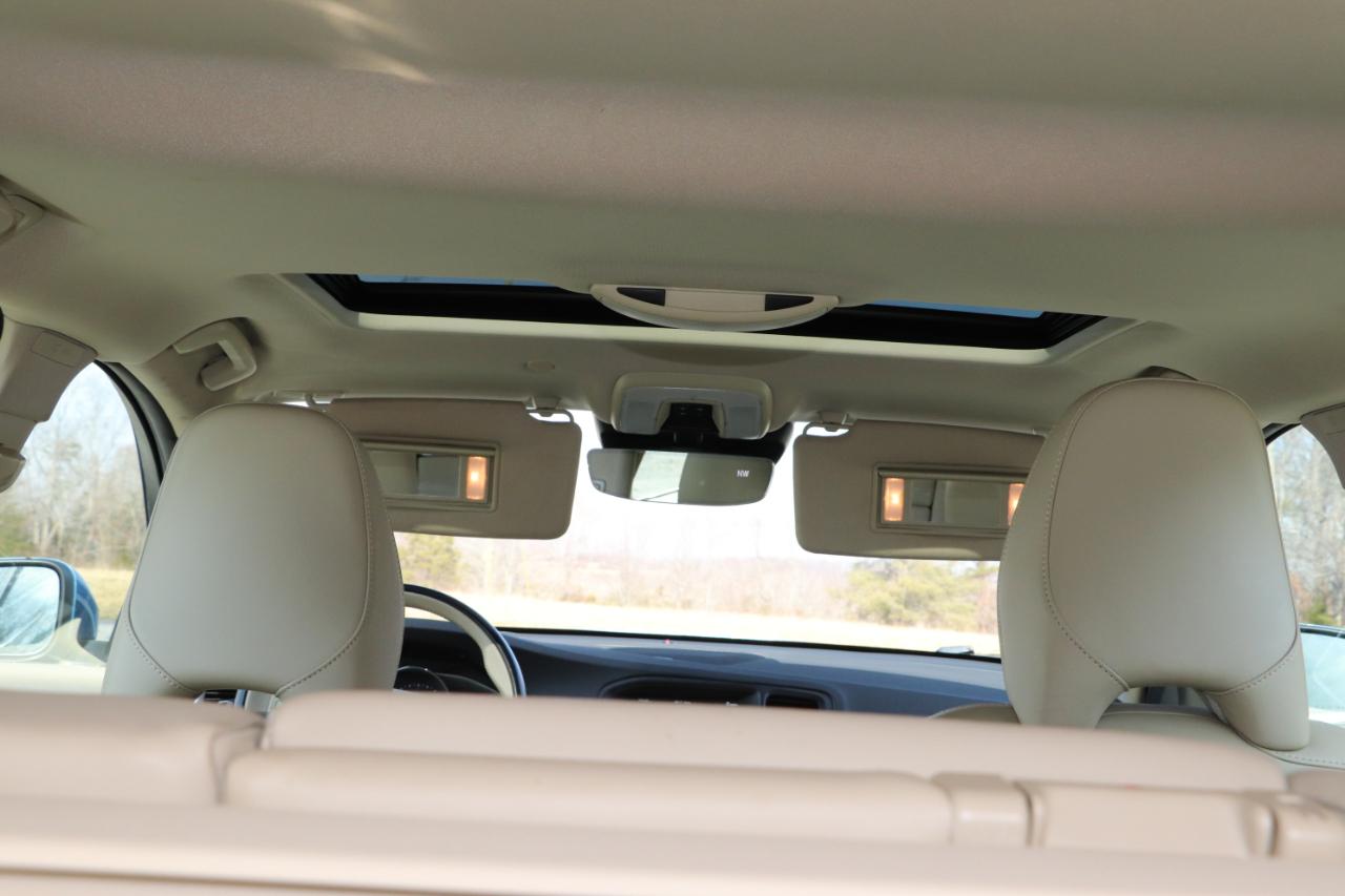 Volvo V60 2015.5 4dr Wgn T5 Drive-E Platinum FWD 2015