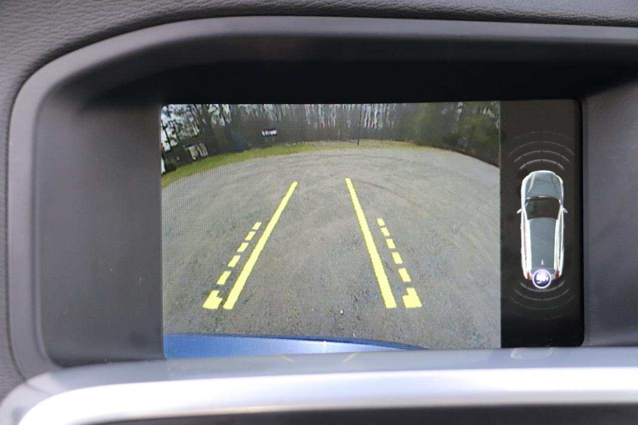 Volvo V60 2015.5 4dr Wgn T5 Drive-E Platinum FWD 2015