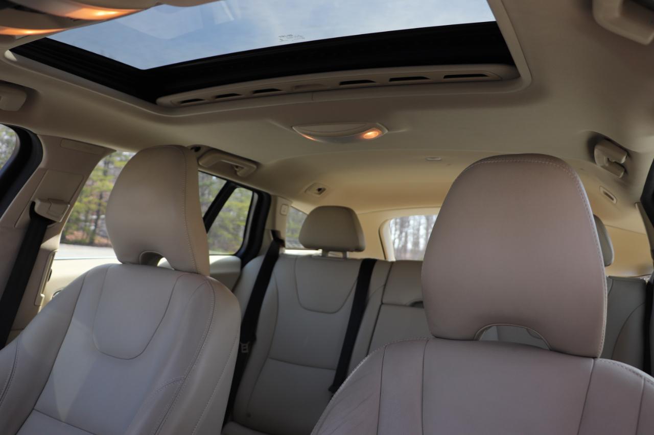 Volvo V60 2015.5 4dr Wgn T5 Drive-E Platinum FWD 2015