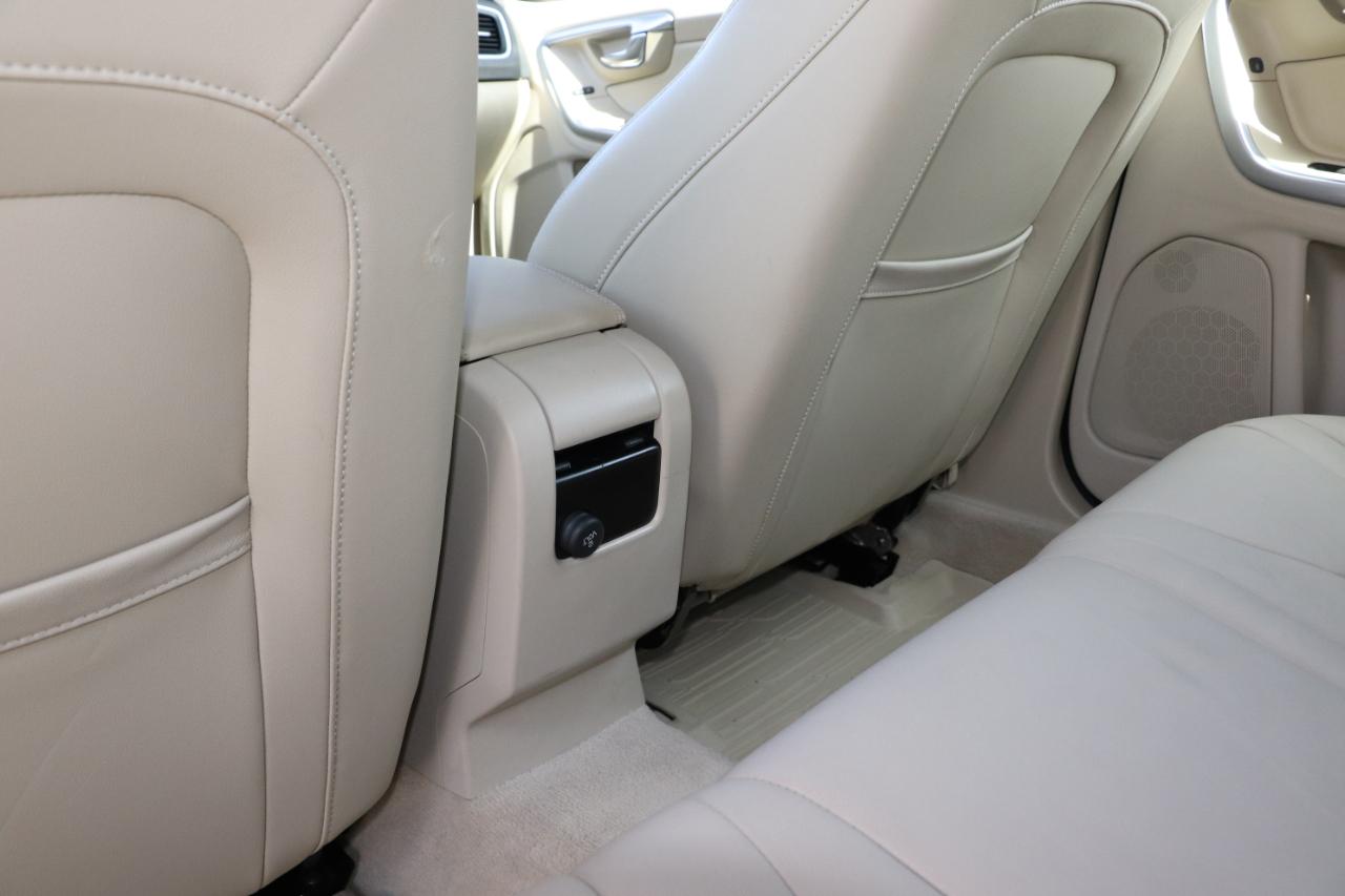 Volvo V60 2015.5 4dr Wgn T5 Drive-E Platinum FWD 2015