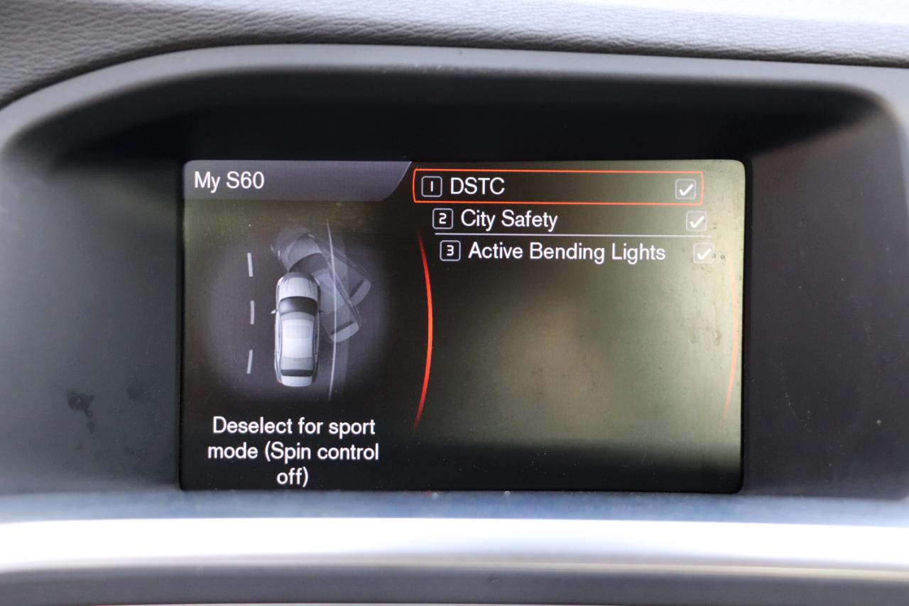 Volvo S60 AWD 4dr Sdn T6 2012