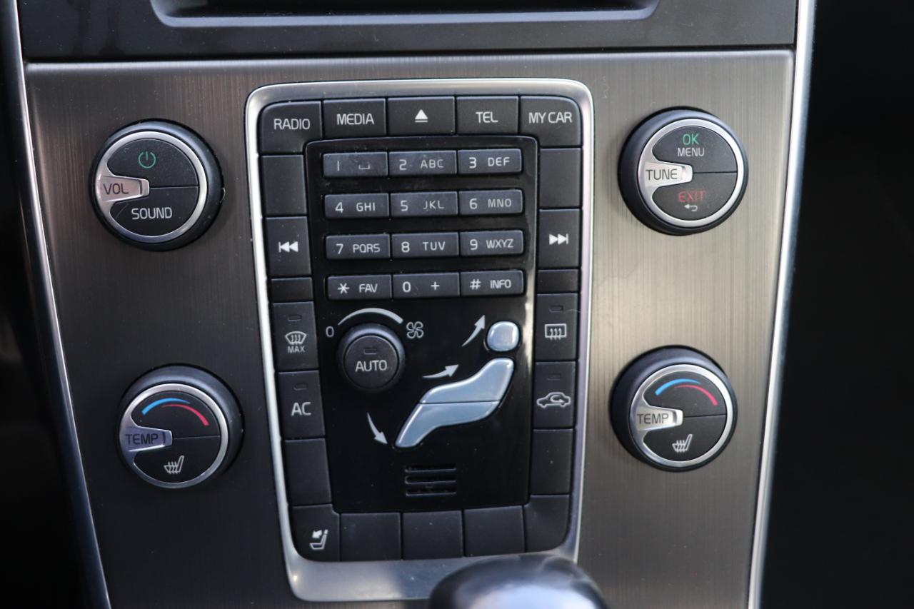 Volvo S60 AWD 4dr Sdn T6 2012