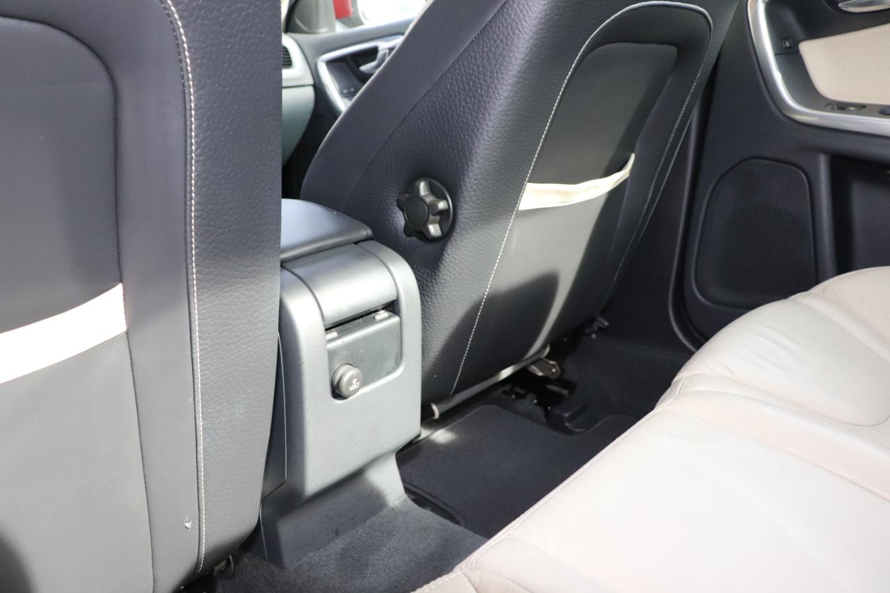 Volvo S60 AWD 4dr Sdn T6 2012