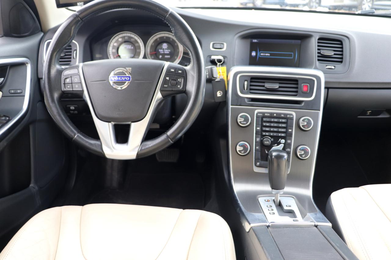 Volvo S60 AWD 4dr Sdn T6 2012