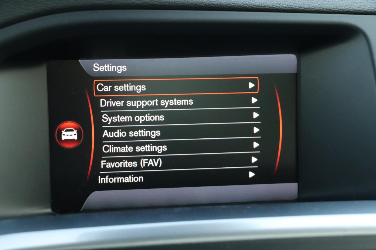 Volvo S60 4dr Sdn T5 Premier FWD 2013