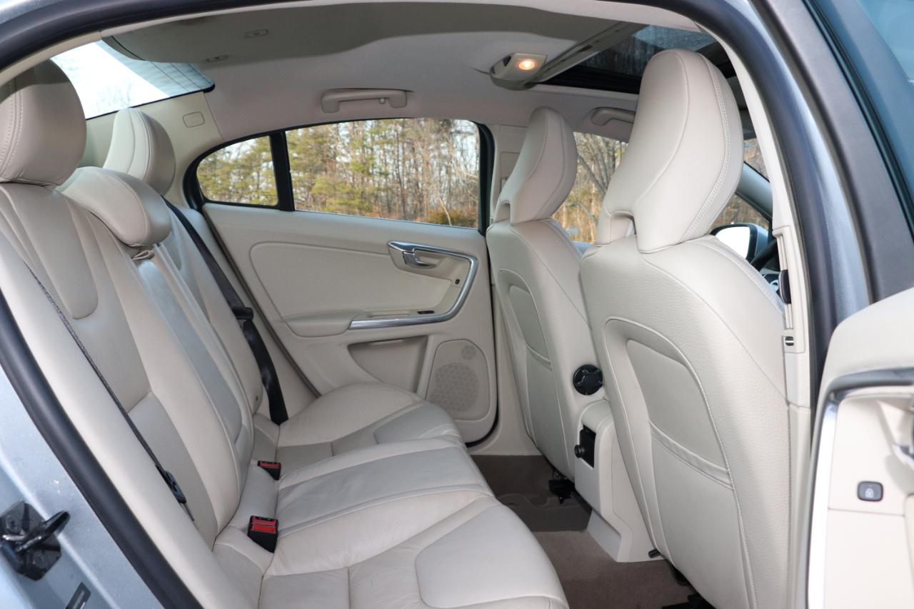 Volvo S60 4dr Sdn T5 Premier FWD 2013