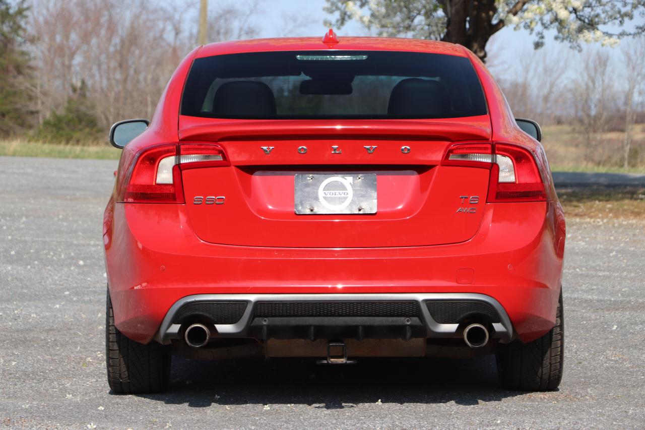 Volvo S60 4dr Sdn T6 R-Design AWD 2012