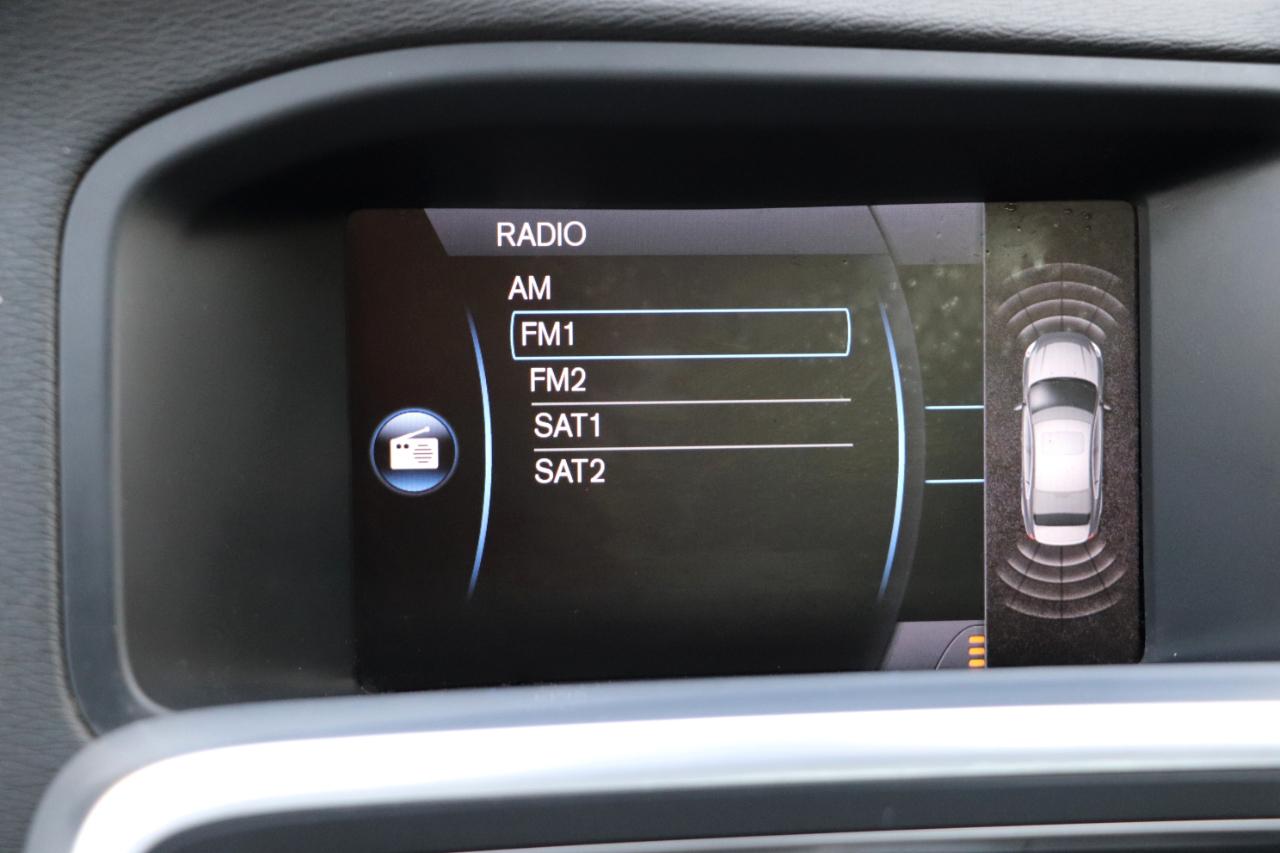 Volvo S60 4dr Sdn T6 R-Design AWD 2012