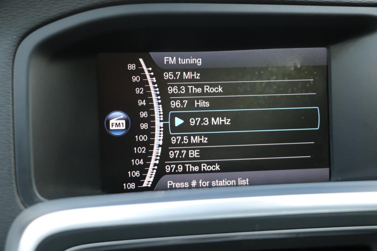 Volvo S60 4dr Sdn T6 R-Design AWD 2012